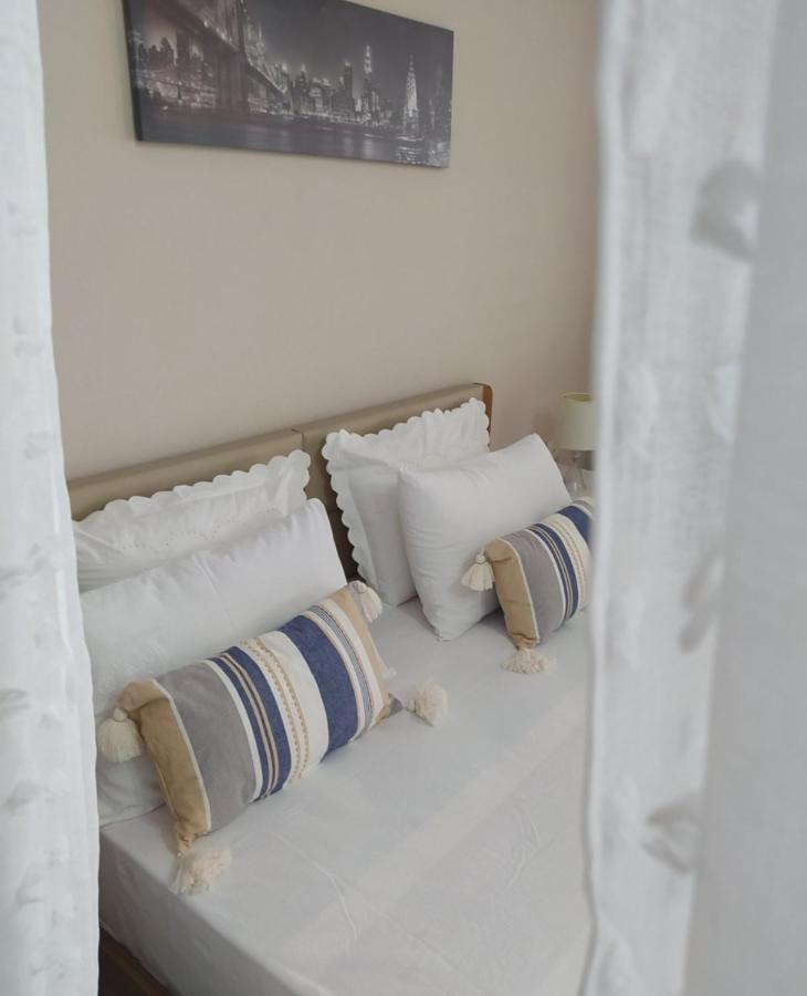 Kalli'S Apartment Kavála ภายนอก รูปภาพ
